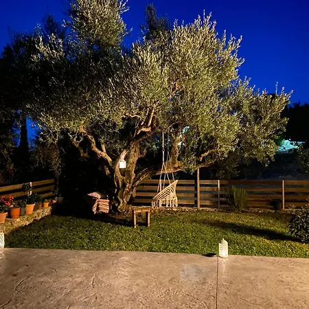 Olivar House *